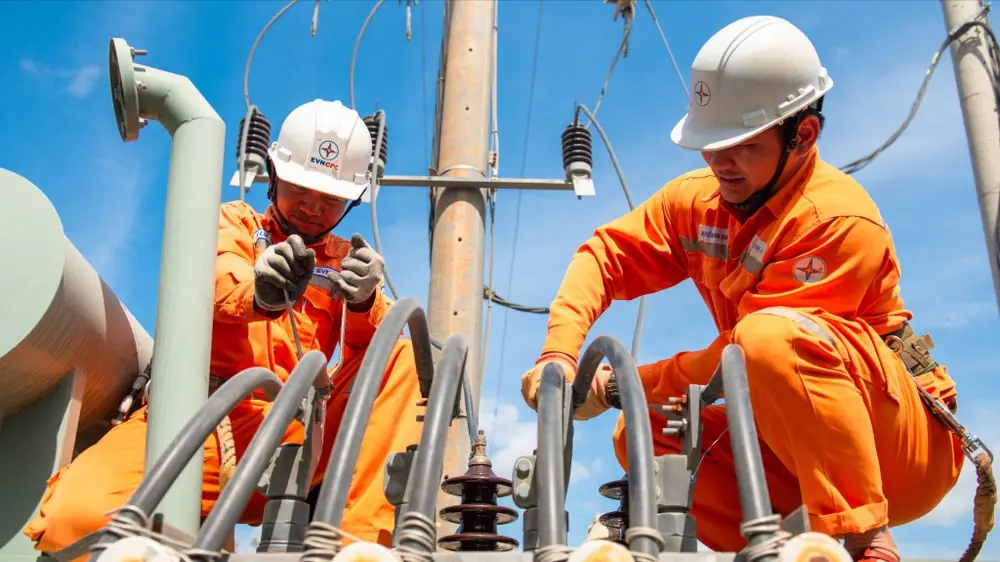 EVN Hà Nội: Thắp sáng kỷ nguyên phát triển